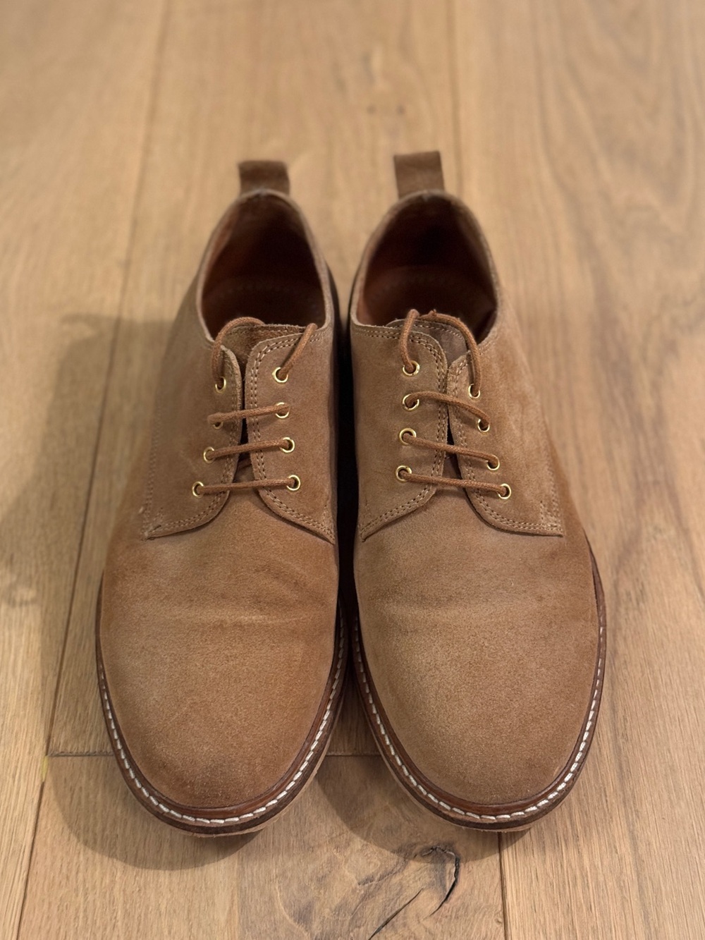 Men's Tan Suede Lace-Up Derby Shoes